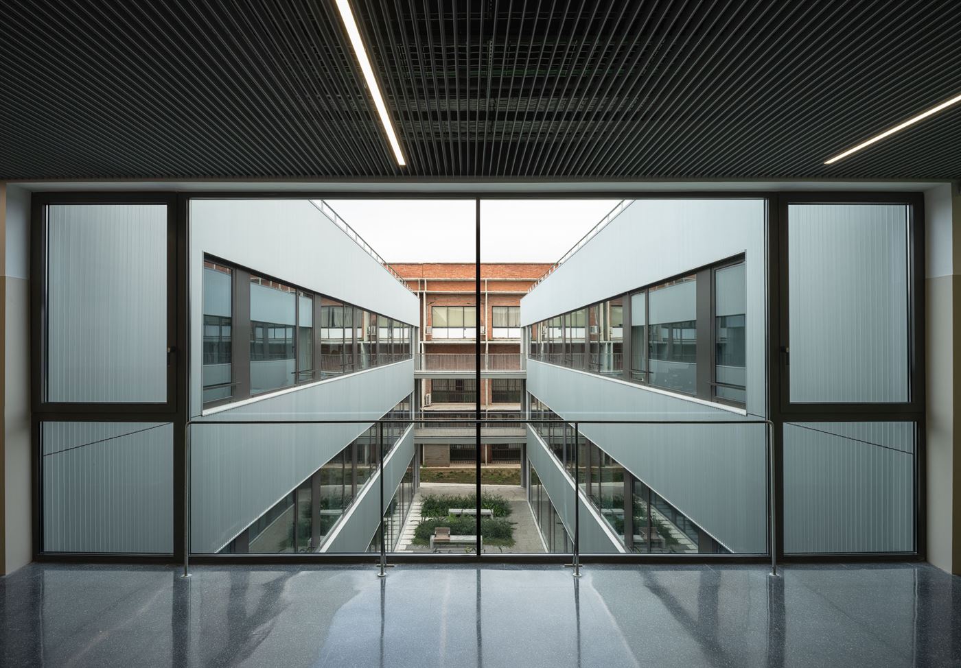 Ampliación de la Escuela Técnica Superior de Ingeniería Agronómica, Sevilla